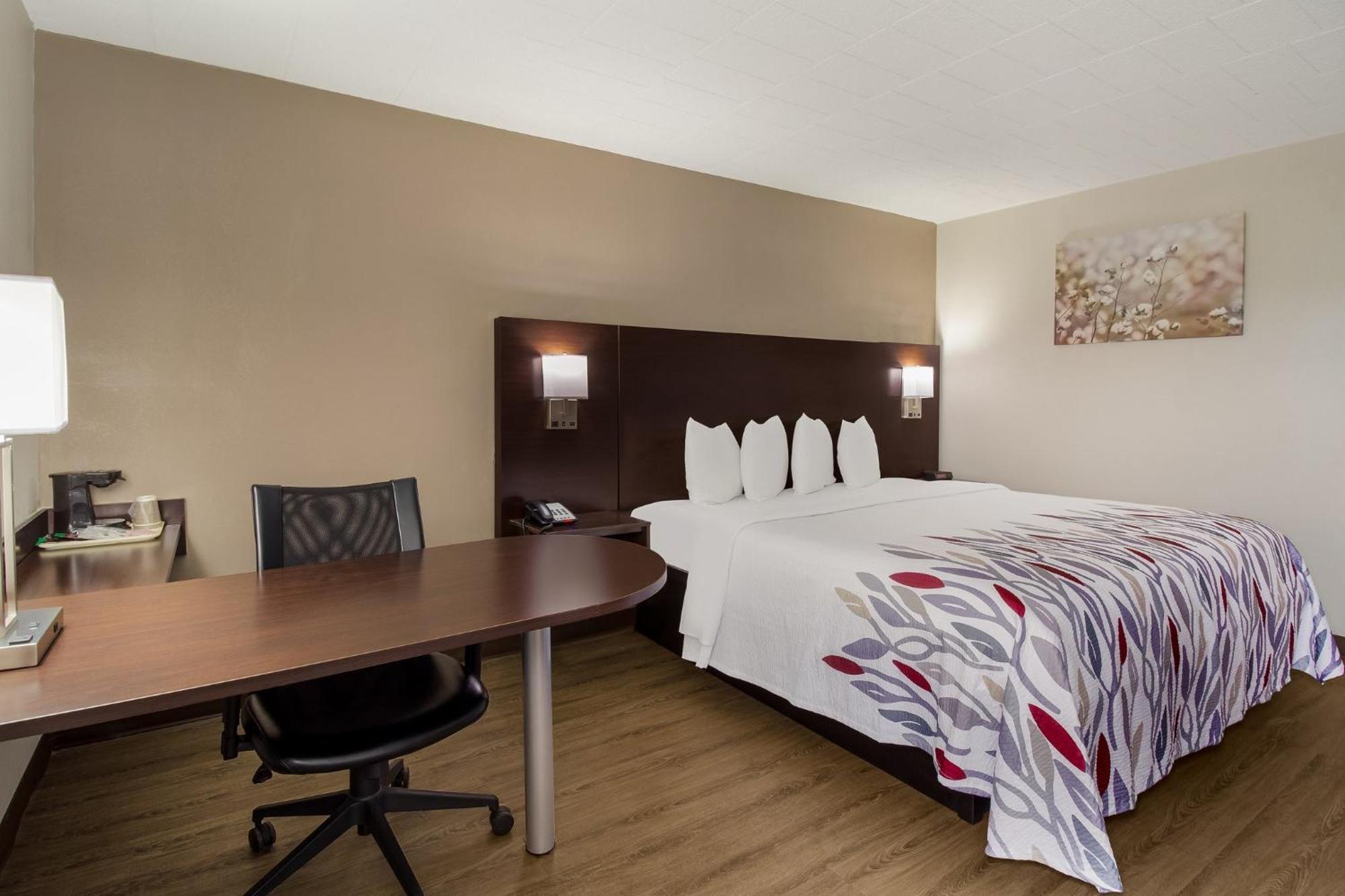 Red Roof Inn Ню Стантън Екстериор снимка